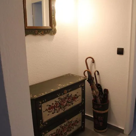Apartamento Wunderschoen Wohnen In By Interhome *