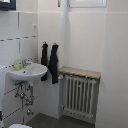Wunderschoen Wohnen In By Interhome Apartamento Weinheim
